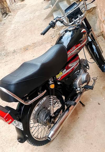 Super Star 70cc  .  2025 .  .  .  bike nut to nut geniun one hand used