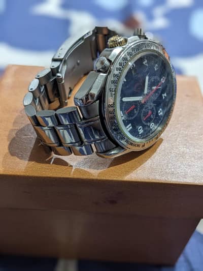 Omega automatic broad arrow