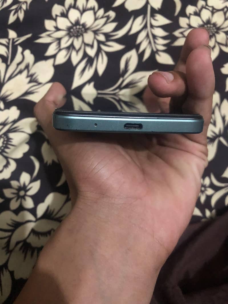 Redmi A3 4