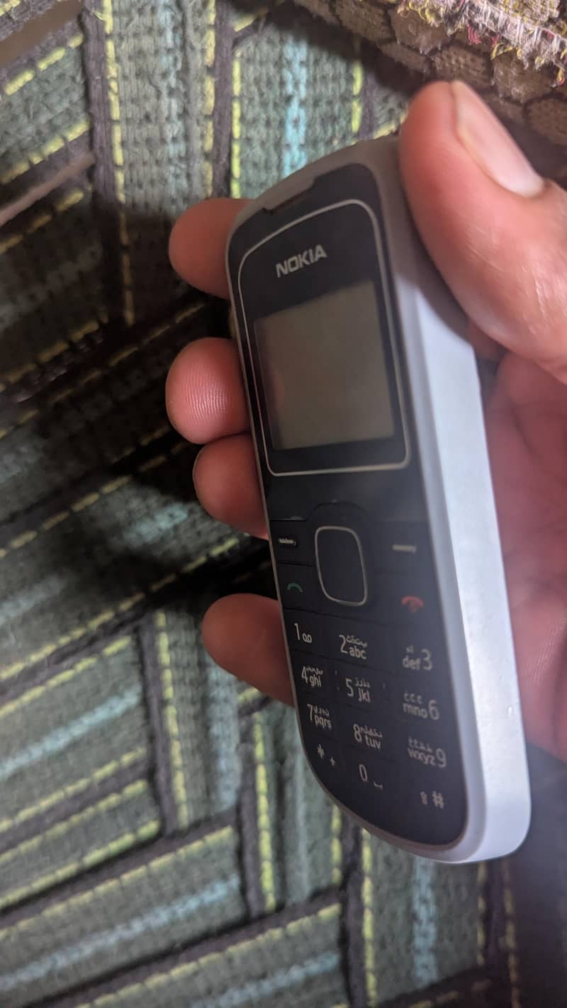 Nokia 1202 1