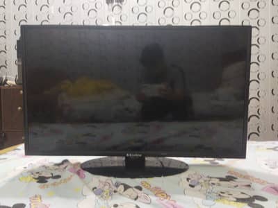 EcoStar 32" Full HD (1080p) LED TV | Non Smart | Excellent Condition