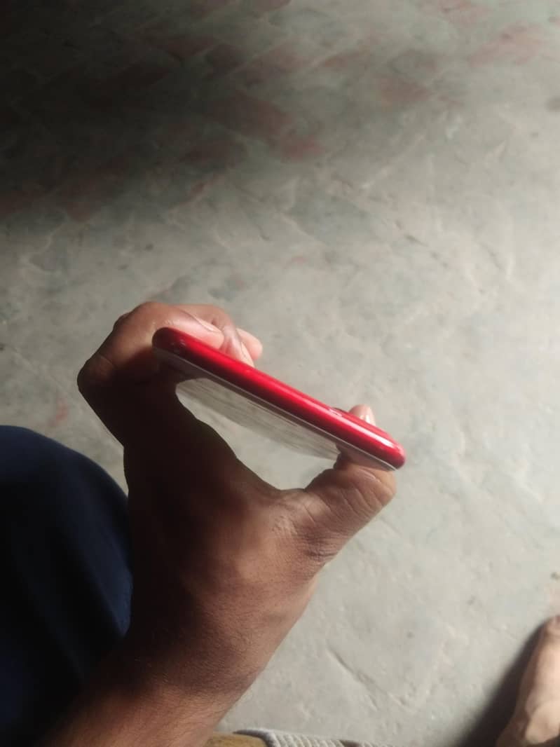 Apple iPhone 7 Plus 3