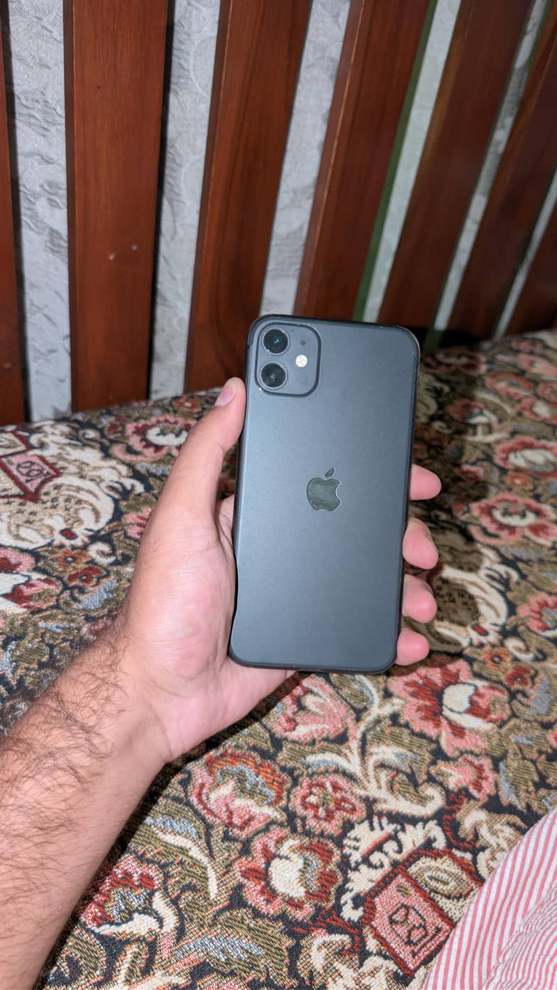 iPhone 11 0