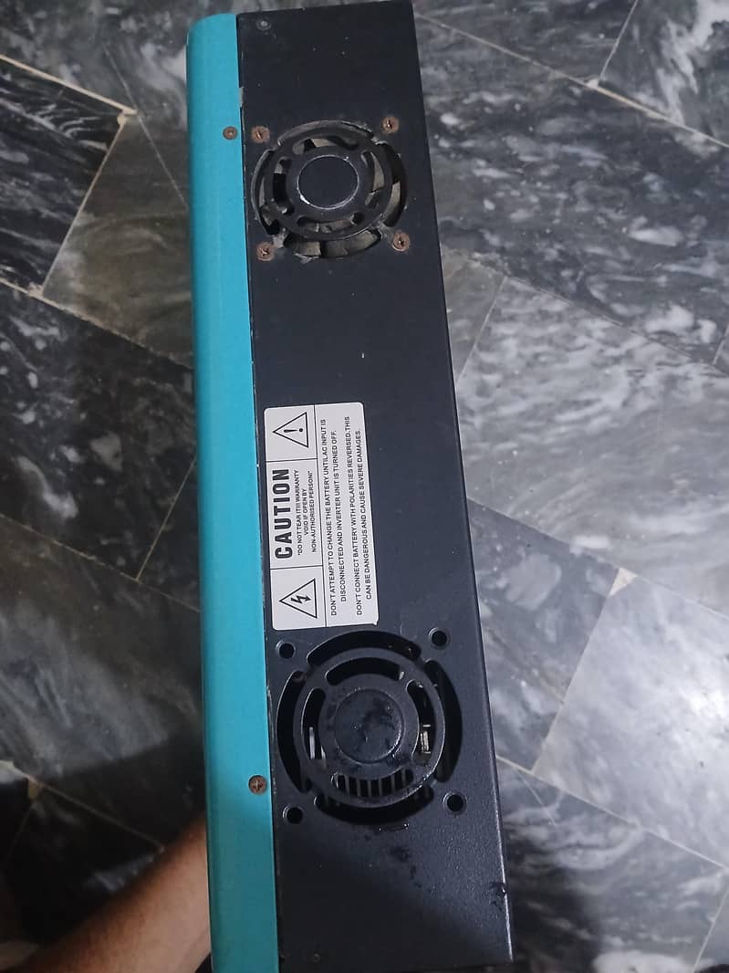 Tesla soler 2400va PWM controller 3