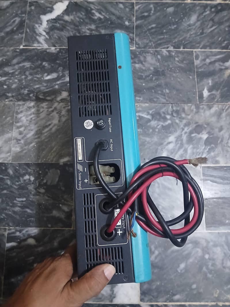 Tesla soler 2400va PWM controller 4