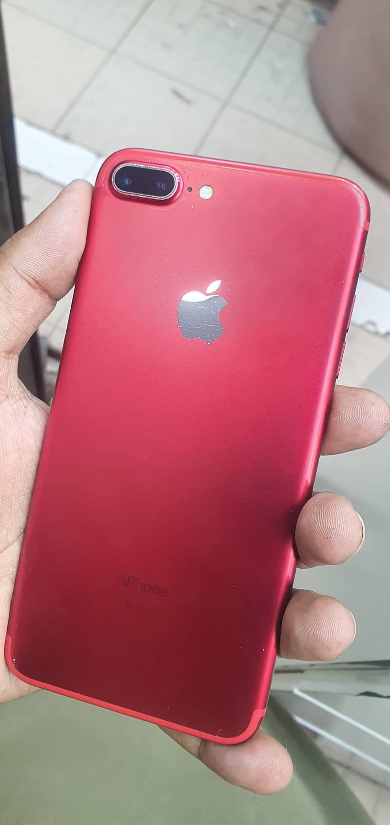 Apple iPhone 7 Plus 0