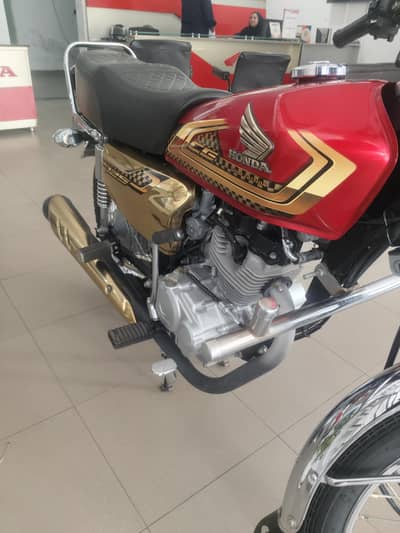 125 gold edition