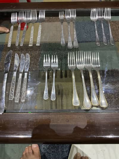 IMPORTED CUTLERY SET
