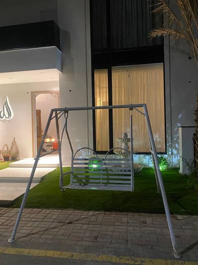 2 seater metal swing available condition 10/10