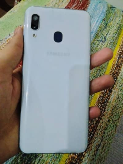 Samsung Mobile A30