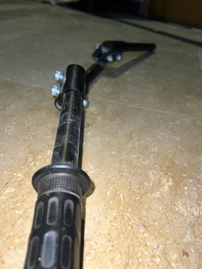 Honda 125 Cafe Racer Handlebar and Seat