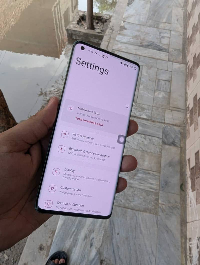 One Plus 8 Pro 6