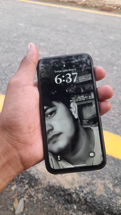 Apple iPhone XR