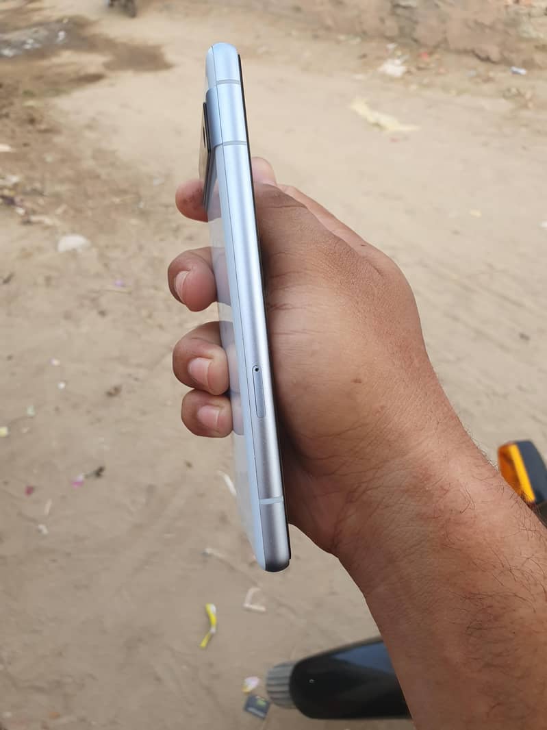 Google Pixel 7a 2