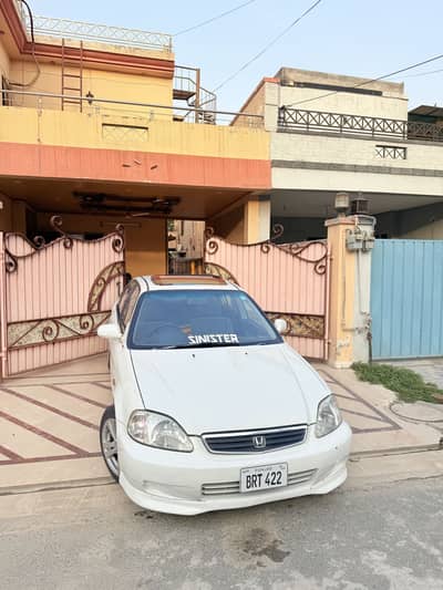 Honda Civic Oriel 2001