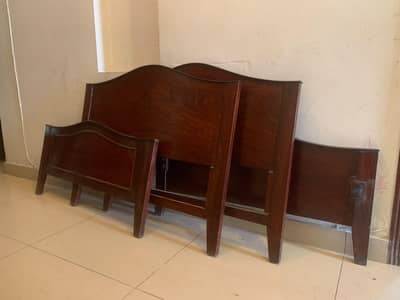 2 Single Beds for sale - High quality wood - Good Condition