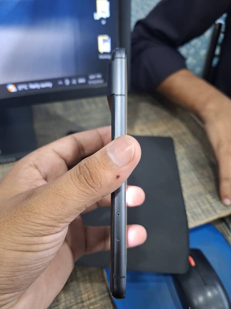 Google Pixel 8 1