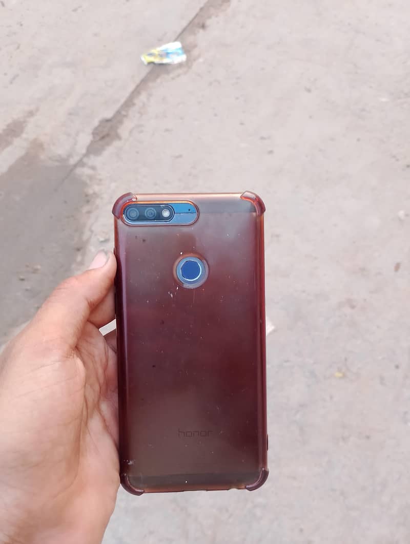 Honor 7C 0