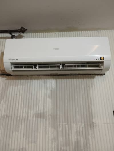 Haier 1 Ton Split DC inverter AC