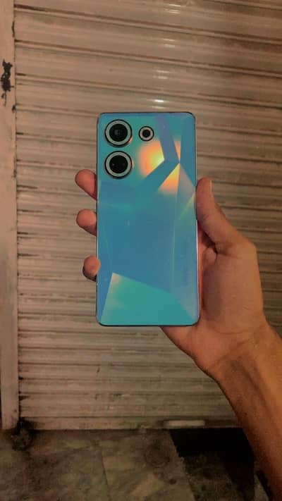 Tecno CAMON 20