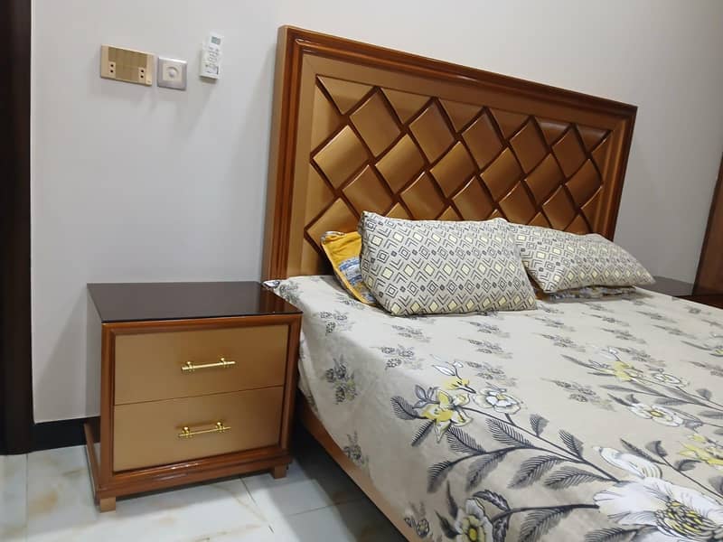 bed with dressing table 2