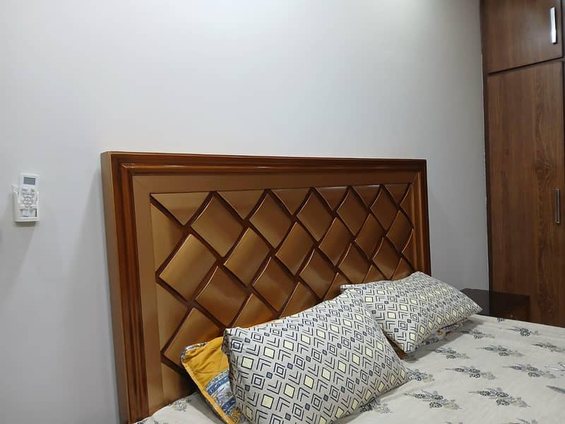 bed with dressing table 18