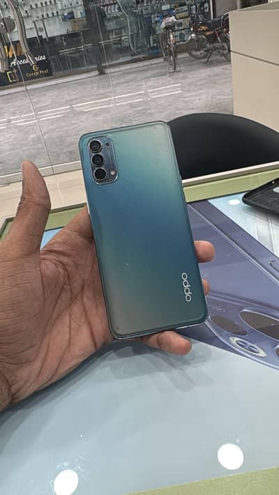 OPPO Reno4