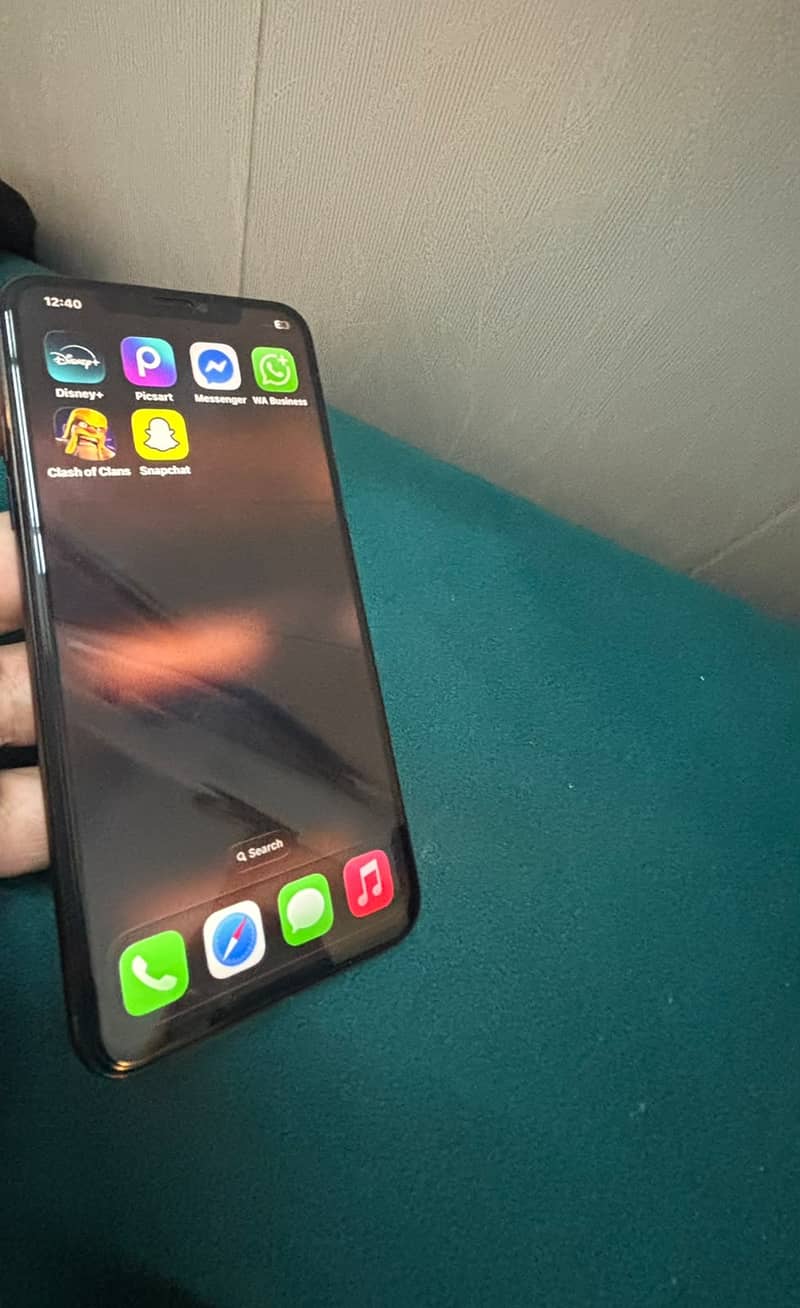 Apple iPhone 11 Pro Max Scratchless 3
