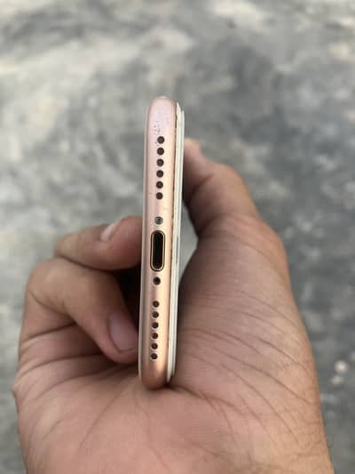 Apple iPhone 8