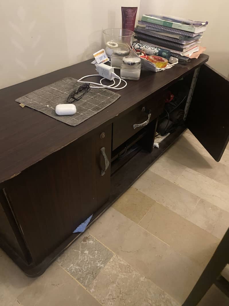 TV stand 0