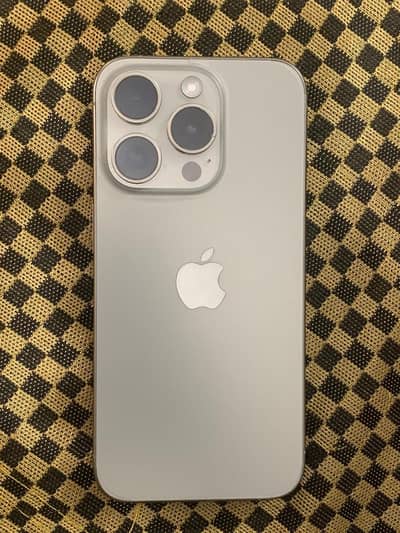 Apple iPhone 15 Pro