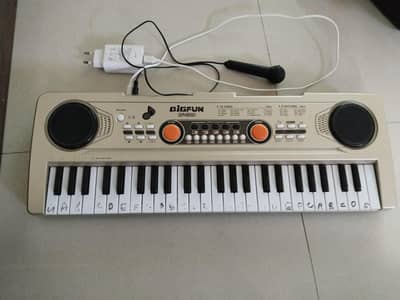 Good Condition Piano Keyboard bf530d