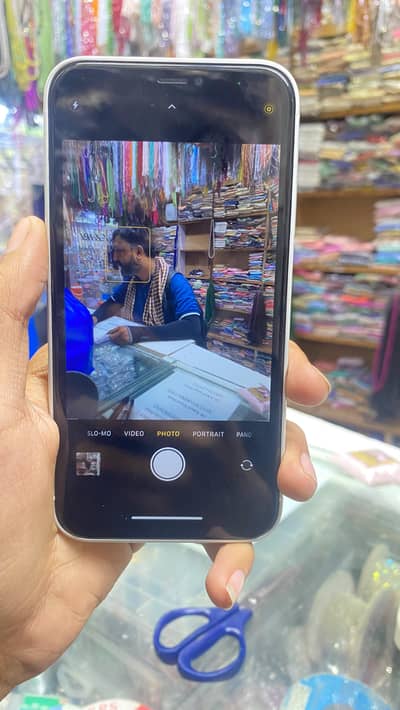 Apple iPhone XR