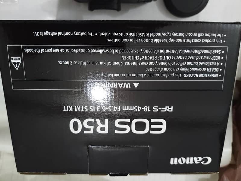 Canon EOS R50  Mirrorless camera 1