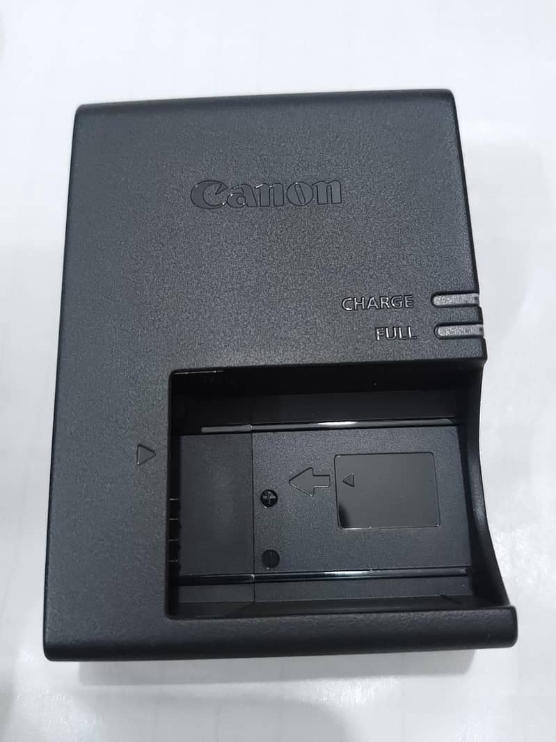Canon EOS R50  Mirrorless camera 7