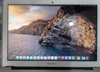 I am selling my MacBook Air 2015 i5