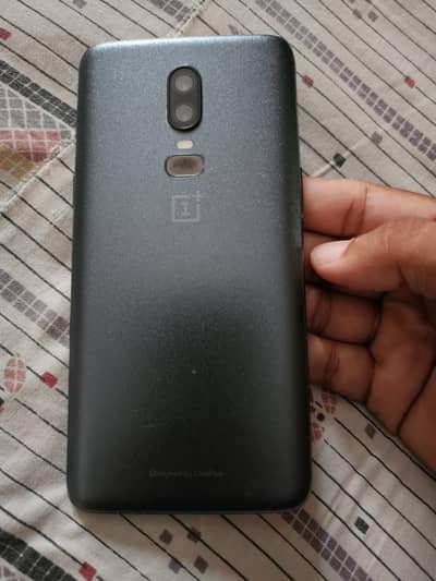 One Plus 6