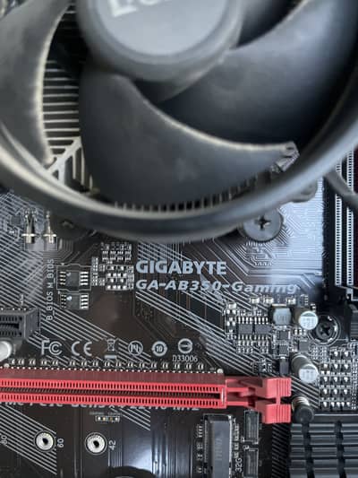 Gigabyte GA-A B350 gaming and with processor combo ryzen 3 2200 G