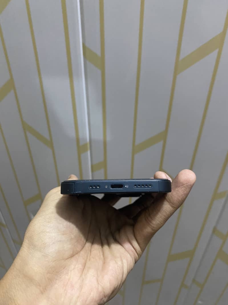 Apple iPhone 14 0