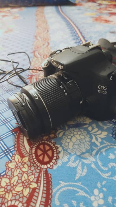 Canon DSLR 1200D