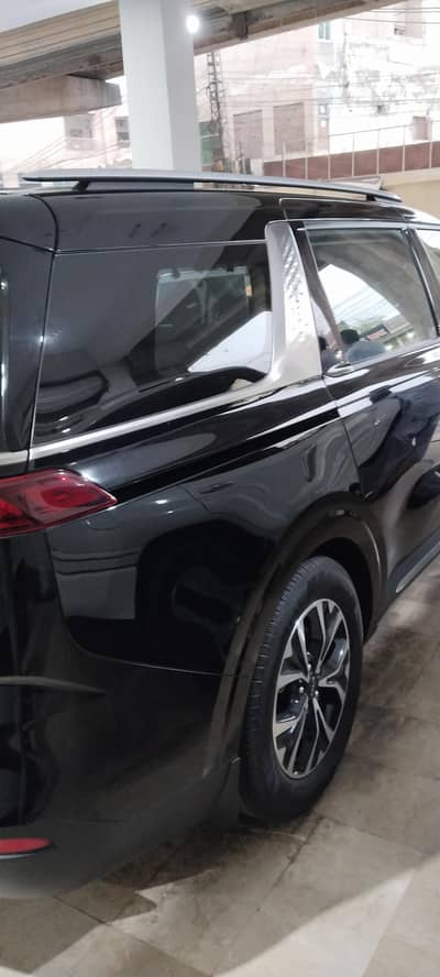 KIA GRAND CARNIVAL