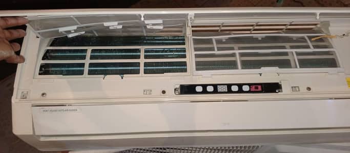 gree 1 ton non inverter