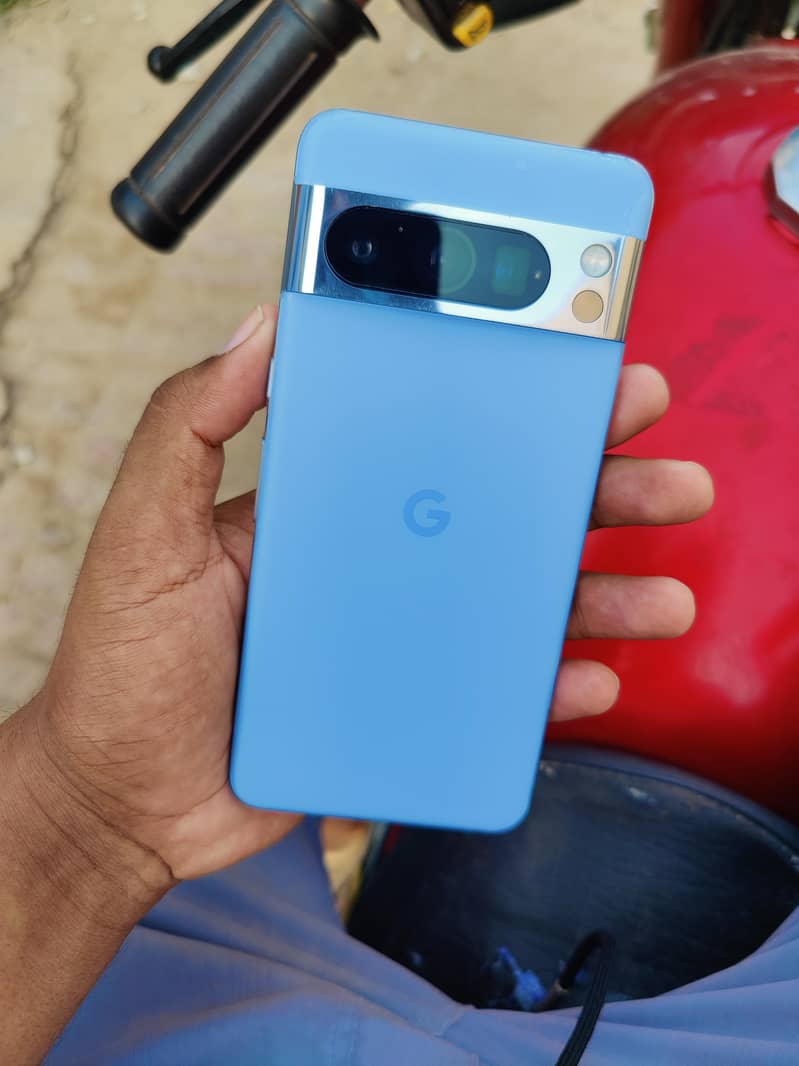 Google Pixel 8 Pro 1