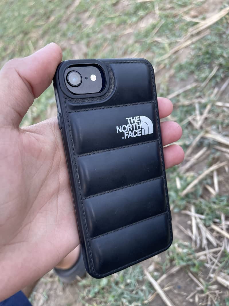 Apple iPhone SE3 1