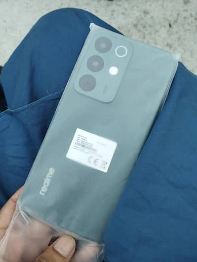 For sale My cell phone only 1 day use new hai bilkul