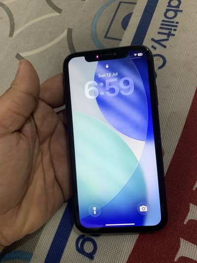 Apple iPhone 11 (Jv 64gb)