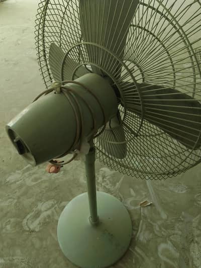 Fan for sale condition good  urgent sale