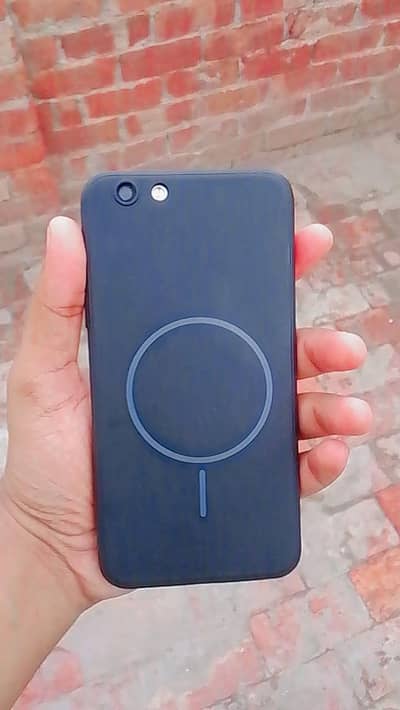 OPPO F1s