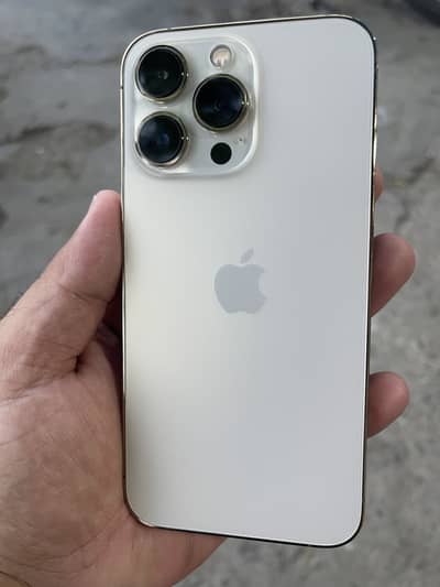 Apple iPhone 13 Pro