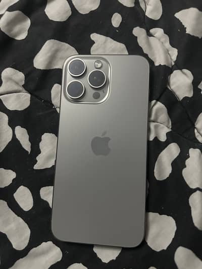 Apple iPhone 15 Pro Max